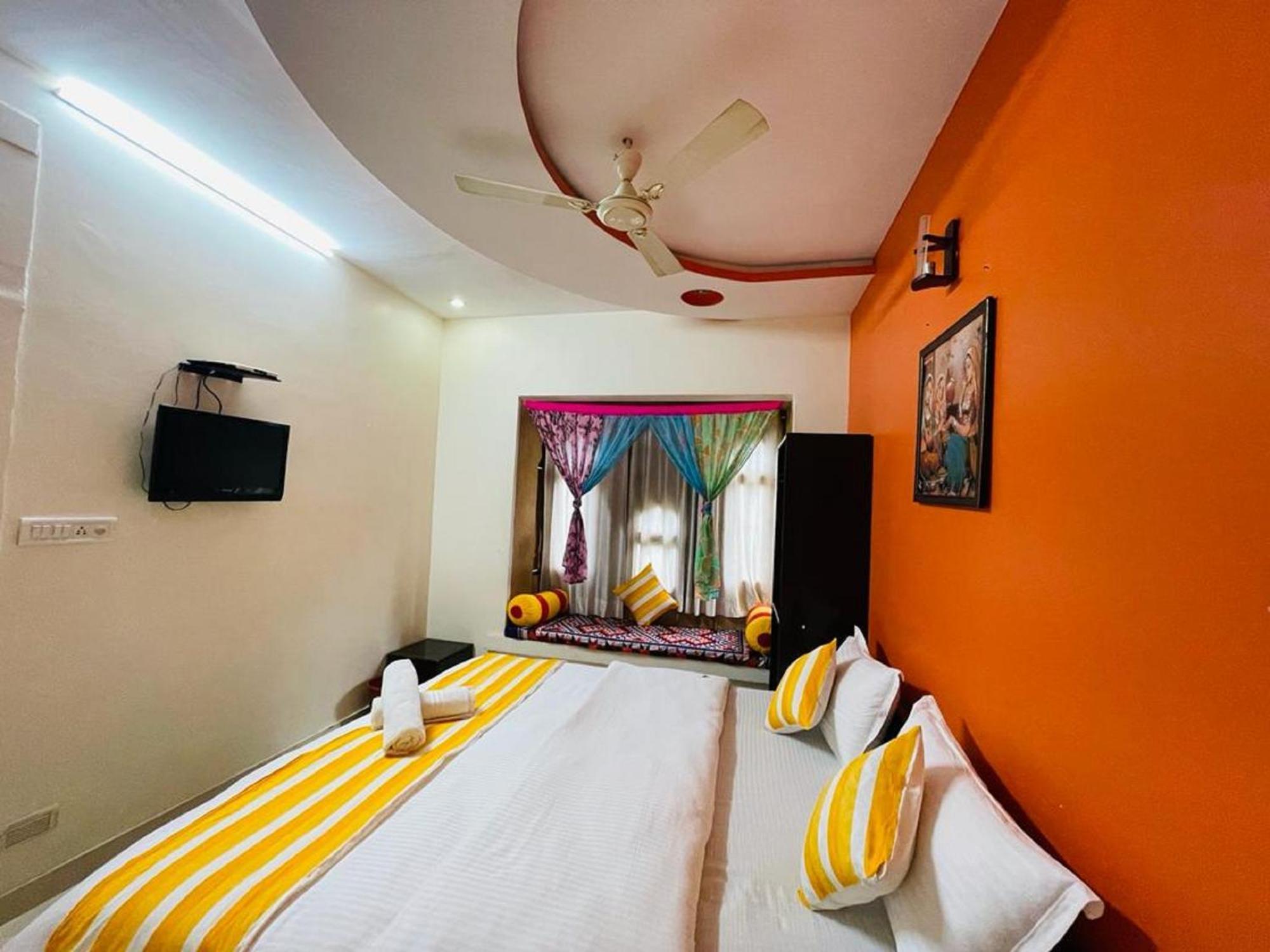 Hotel Amazing Jaisalmer Exteriör bild